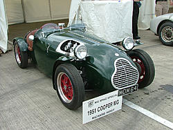 Silverstone, MGCC, 24 June 2006 096wb.jpg