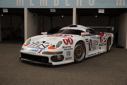 Porsche-911-GT1-124491.jpg