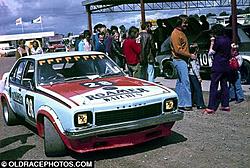 Ray Kaleda Torana L34 Calder 1975.jpg