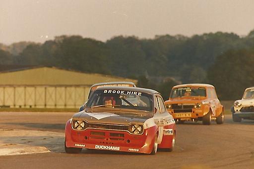 12.10.75 Thruxton Tony Sugden SSal.jpg