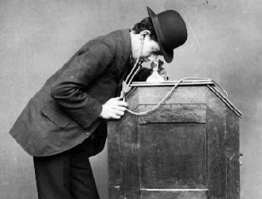 Click image for larger version

Name:	kinetoscope.jpg
Views:	2
Size:	70.9 KB
ID:	66329