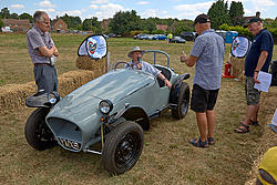 1280px_UniqueCars_Stoke_Row_and_Nuffield_Motor_Sport_Day_20180715_ONED6509.jpg