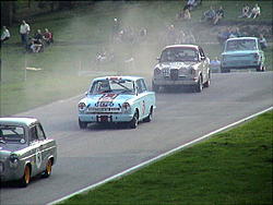 cadwell park 100e-gt-riley-imp-small.jpg