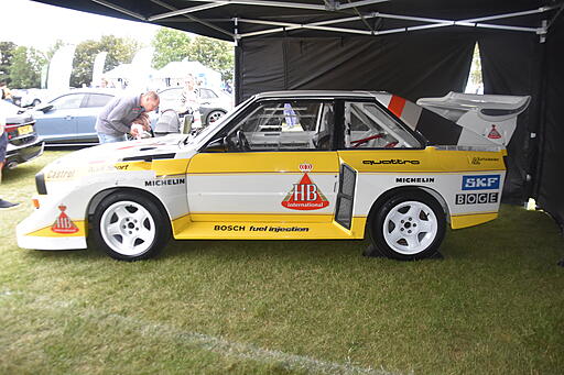 Click image for larger version

Name:	Audi Quattro S2  .jpg
Views:	0
Size:	1.66 MB
ID:	78059