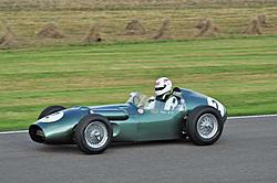 Click image for larger version

Name:	R Simon Hadfield Aston Martin DBR4.jpg
Views:	3
Size:	668.1 KB
ID:	62915