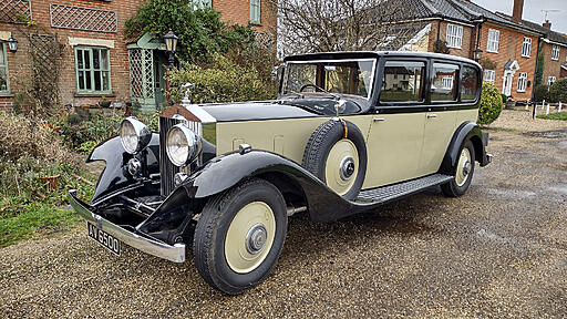 Click image for larger version

Name:	1934 Rolls-Royce Phantom II Hooper Limousine (3).jpg
Views:	8
Size:	2.20 MB
ID:	78378