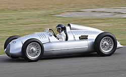 Click image for larger version

Name:	Auto Union   (5).JPG
Views:	3
Size:	876.9 KB
ID:	59037