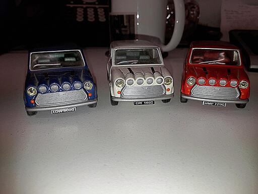 Click image for larger version

Name:	Italian Job Minis.jpg
Views:	2
Size:	1.15 MB
ID:	68648